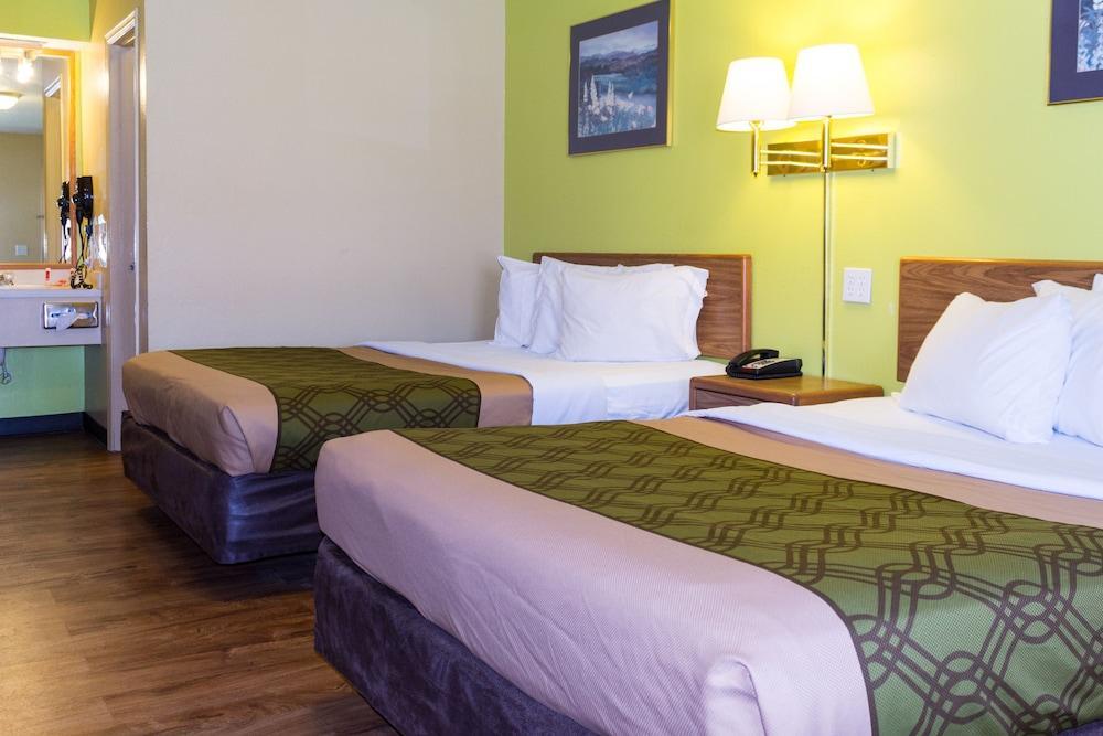 Econo Lodge Pryor Creek Luaran gambar