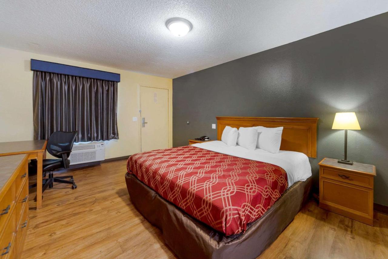 Econo Lodge Pryor Creek Luaran gambar