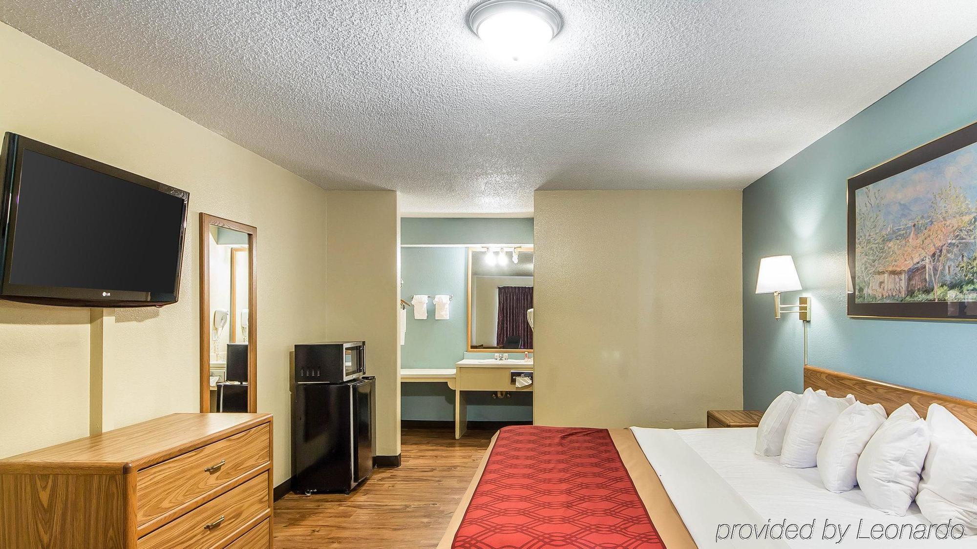 Econo Lodge Pryor Creek Luaran gambar