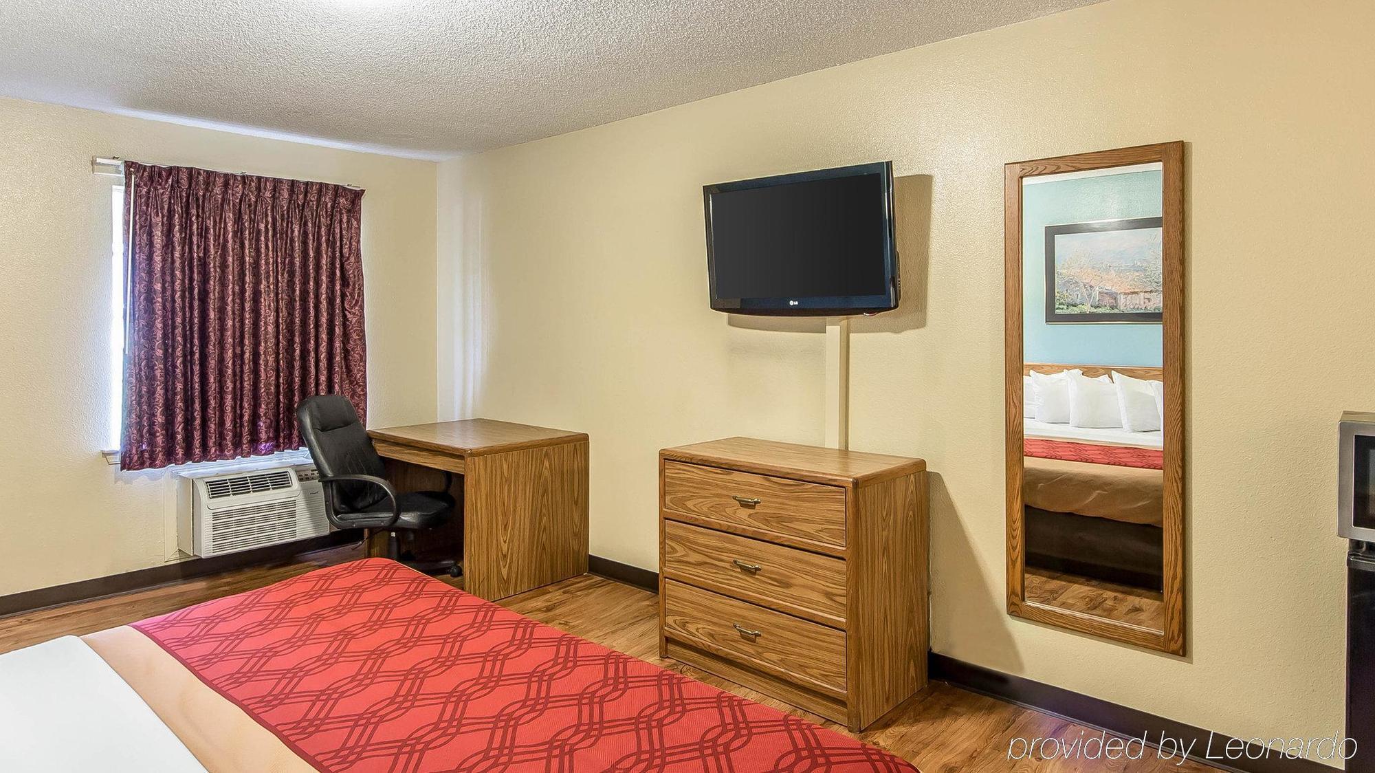Econo Lodge Pryor Creek Luaran gambar