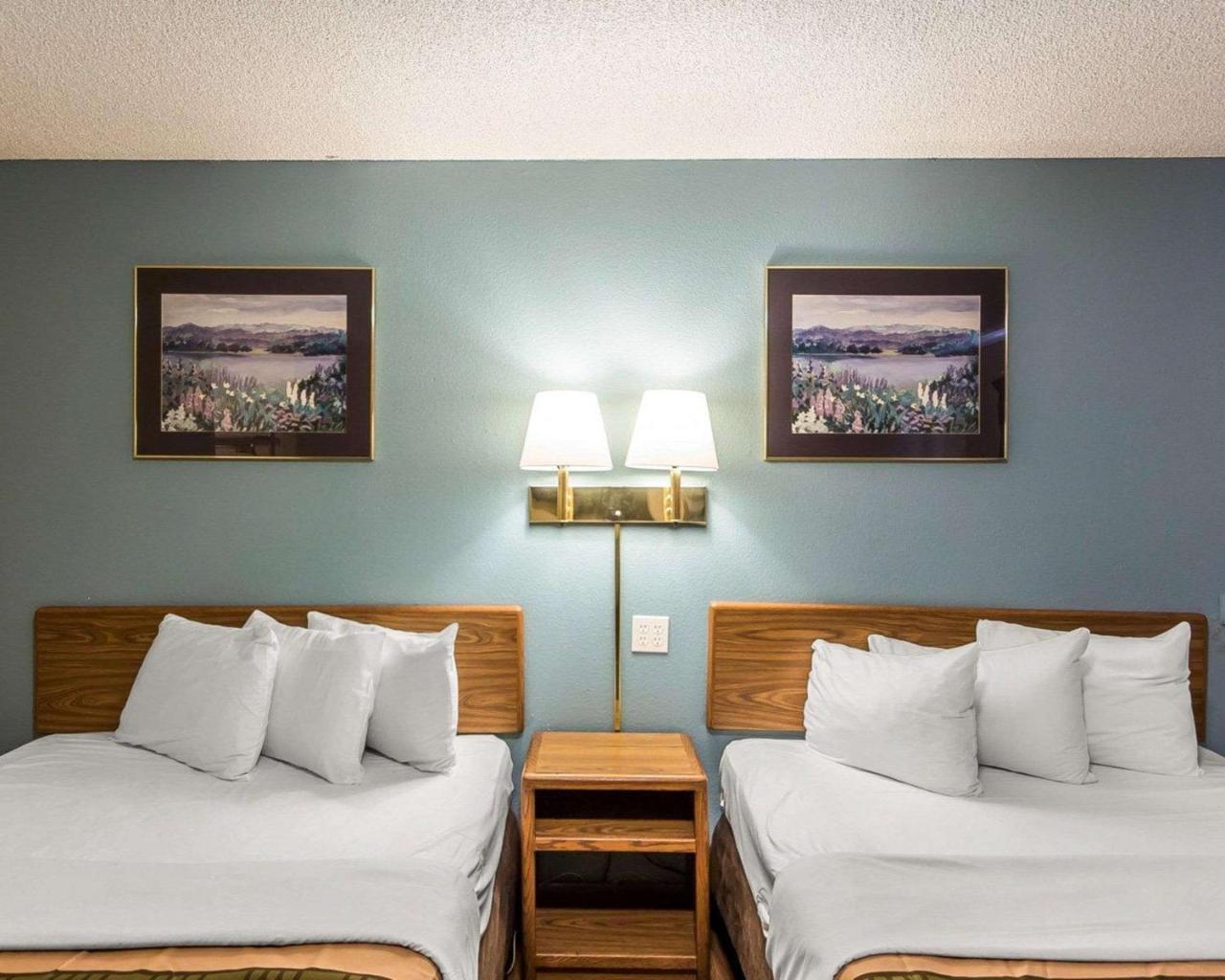 Econo Lodge Pryor Creek Luaran gambar