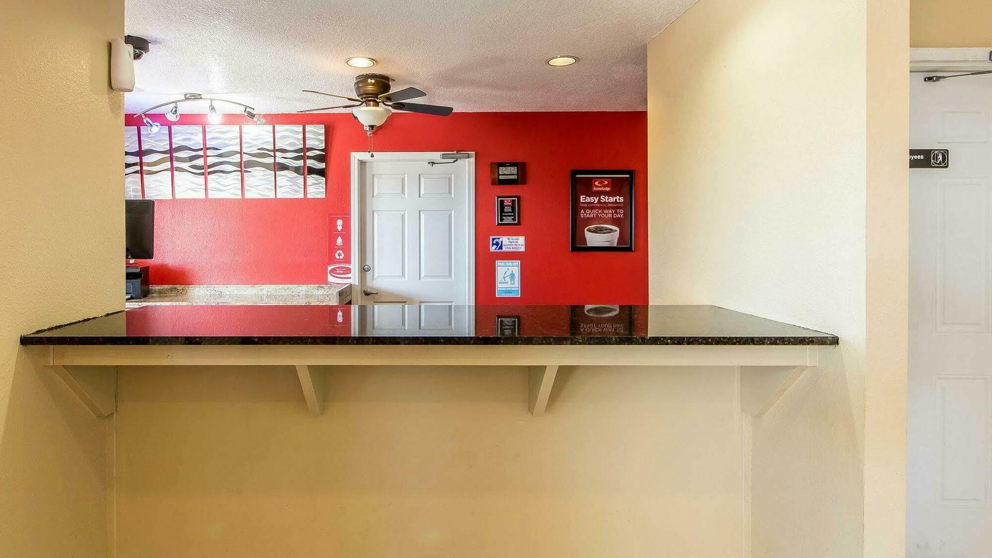 Econo Lodge Pryor Creek Luaran gambar
