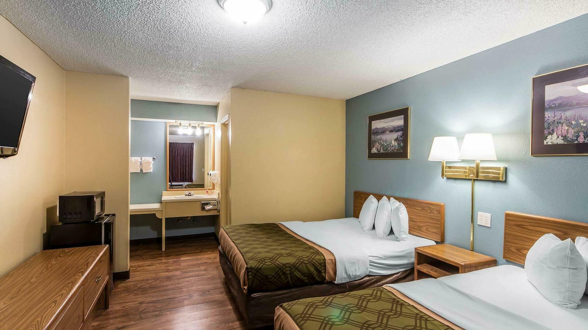 Econo Lodge Pryor Creek Luaran gambar