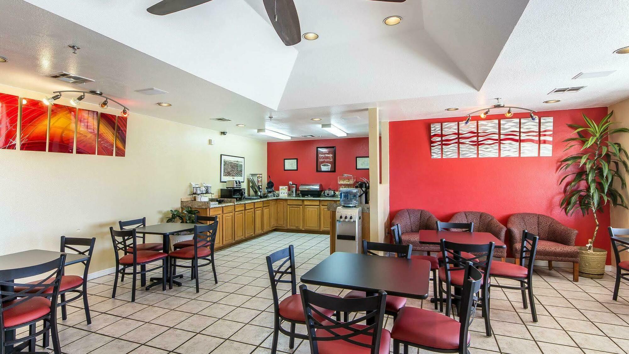 Econo Lodge Pryor Creek Luaran gambar